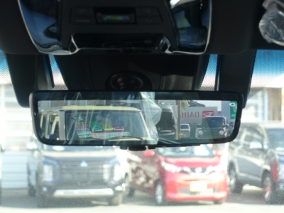 ハリアー(トヨタ)新車見本展示無 内外装写真他２