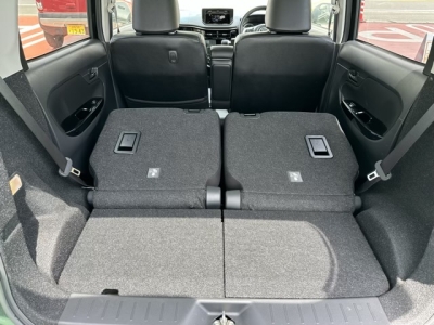 ムーヴカスタム(ダイハツ)届出済未使用車 内外装写真他１