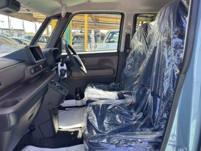 ムーヴキャンバス(ダイハツ)届出済未使用車 前席内装