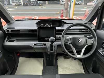 ワゴンRスティングレー(スズキ)中古車 内外装写真