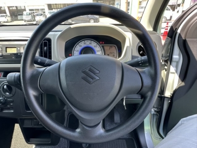 アルト(スズキ)ディーラ-試乗車 内外装写真他１