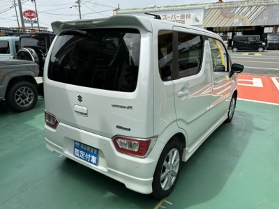 ワゴンR(スズキ)ディーラ-試乗車 内外装写真他２