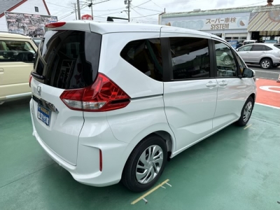 フリード(ホンダ)登録済未使用車 内外装写真他２