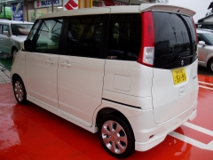 パレット(スズキ)中古車 後方
