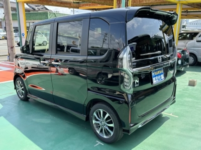 N-BOXカスタム(ホンダ)届出済未使用車 後方