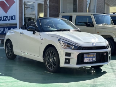 コペン(トヨタ)ディーラ-試乗車 後席内装