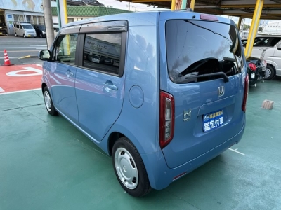 N-WGN(ホンダ)ディーラ-試乗車 後方