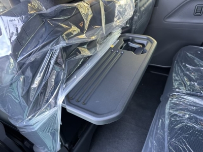 タントカスタム(ダイハツ)届出済未使用車 内外装写真他２