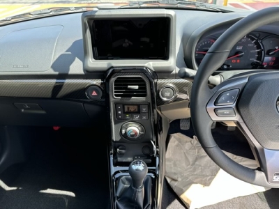 コペン(ダイハツ)届出済未使用車 内外装写真他２