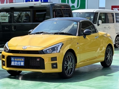コペン(ダイハツ)届出済未使用車 前方