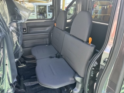 N-VAN(ホンダ)中古車 後席内装