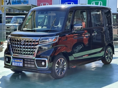 スペーシアカスタム(スズキ)届出済未使用車 前方