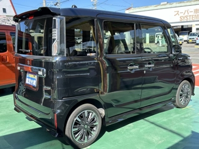 スペーシアカスタム(スズキ)届出済未使用車 内外装写真他
