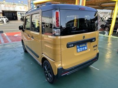 スペーシアギア(スズキ)届出済未使用車 後方