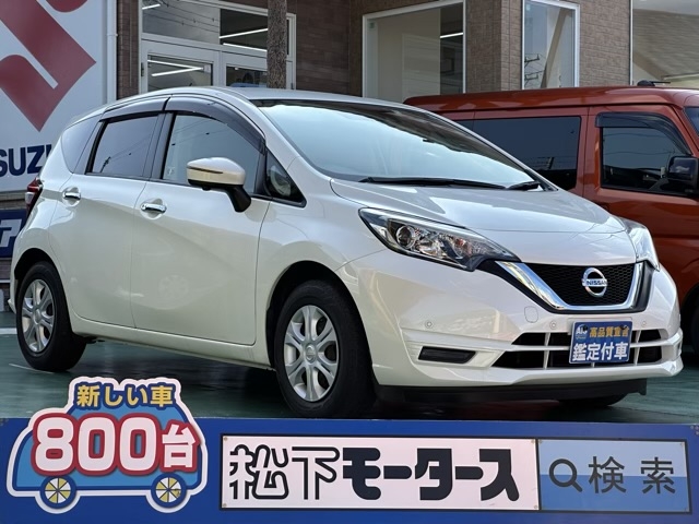 ノート(ニッサン)中古車全体拡大