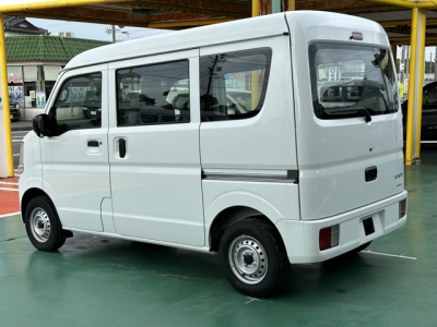 エブリイバン(スズキ)中古車 後方