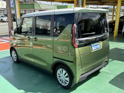 eKクロススペース(三菱)中古車 後方