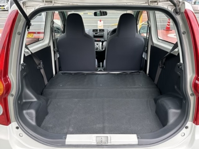 ミラバン(ダイハツ)中古車 内外装写真