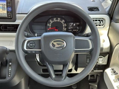 ムーヴキャンバス(ダイハツ)届出済未使用車 内外装写真他