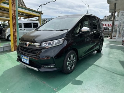 フリード(ホンダ)登録済未使用車 前方