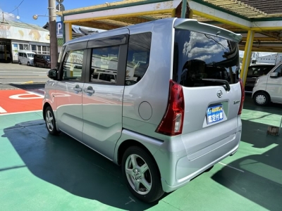 タント(ダイハツ)中古車 後方