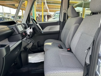 タント(ダイハツ)中古車 前席内装