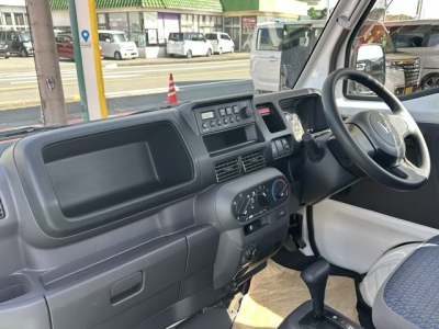 アクティT(ホンダ)中古車 後席内装