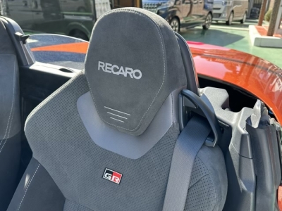 コペン(ダイハツ)中古車 後席内装