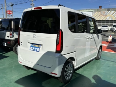 新型N-BOX(ホンダ)未使用車展示有 前席内装