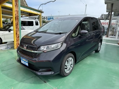 フリード(ホンダ)登録済未使用車 前方