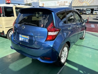 ノート(ニッサン)中古車 内外装写真他２