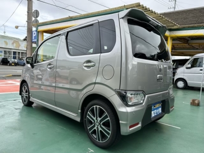 ワゴンRスティングレー(スズキ)中古車 後方
