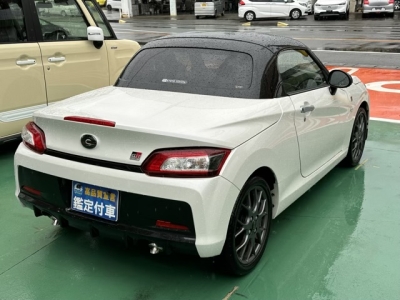  コペン(トヨタ)中古車 後席から見た前席