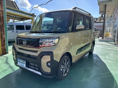 タントファンクロス(ダイハツ)届出済未使用車 前方