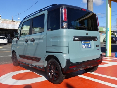 スペーシアギア(スズキ)届出済未使用車 後方