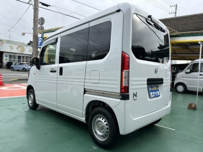 N-VAN(ホンダ)届出済未使用車 後方