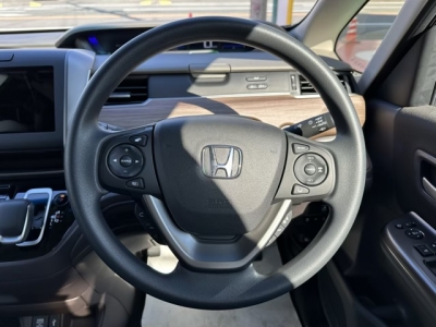 フリード(ホンダ)登録済未使用車 内外装写真他