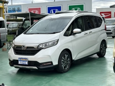 フリード(ホンダ)登録済未使用車 前方