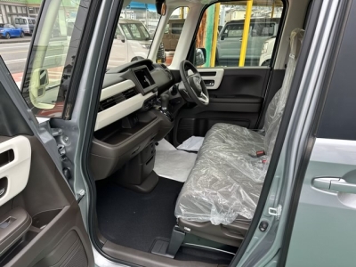 N-BOX(ホンダ)届出済未使用車 前席内装