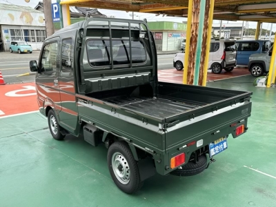 キャリイトラック(スズキ)ディーラー試乗車 後方