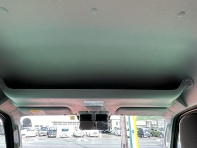 エブリイバン(スズキ)ディーラ-試乗車 内外装写真他