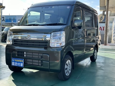 エブリイバン(スズキ)ディーラ-試乗車 前方