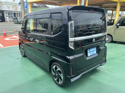 新型スペーシアカスタム(スズキ)新車見本展示無 前席内装