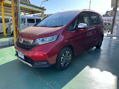 フリード(ホンダ)登録済未使用車 前方