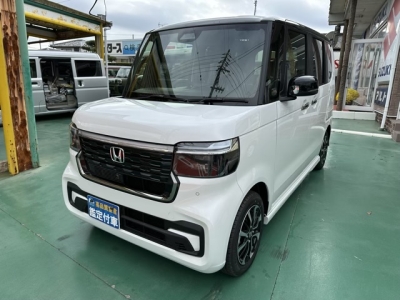 新型N-BOX(ホンダ)届出済未使用車 前方