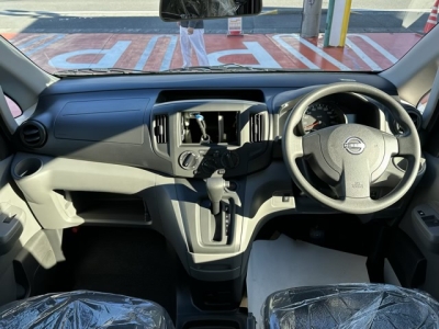 NV200バネットバン(ニッサン)登録済未使用車 内外装写真他