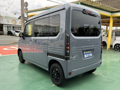 N-VAN(ダムド)新車見本展示無 後方
