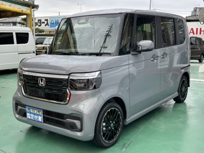 新型N-BOX(ホンダ)届出済未使用車 前方