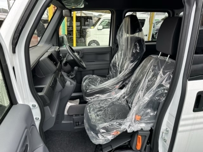 N-VAN(ホンダ)届出済未使用車 前席内装