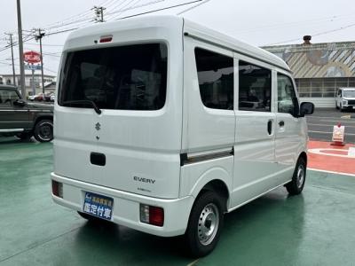エブリイバン(スズキ)ディーラ-試乗車 前席内装
